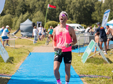 photo_5197651804399802604_w
